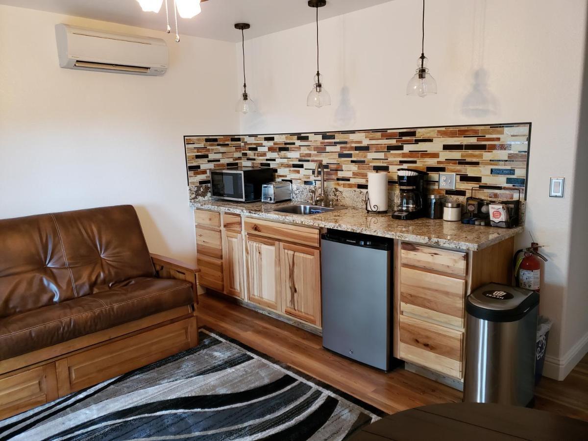 Yosemite Foothill Retreat - Private Guest Suite #3 Coarsegold Buitenkant foto