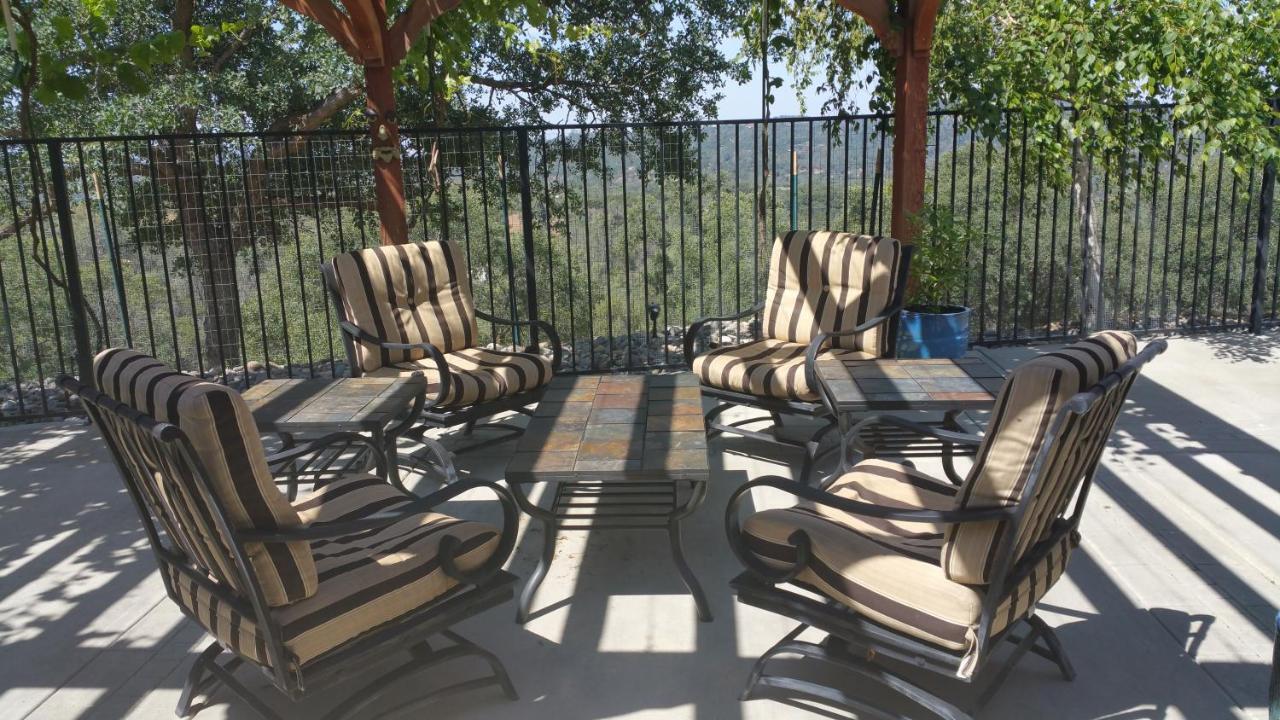 Yosemite Foothill Retreat - Private Guest Suite #3 Coarsegold Buitenkant foto